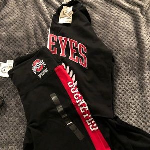 NWT.  VS Pink Ohio State outfit